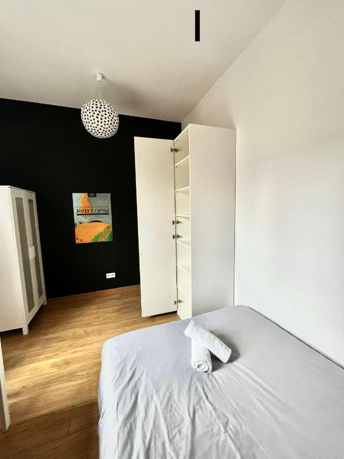 Bezagenta Rooms Centrum Warsaw Ngoại thất bức ảnh